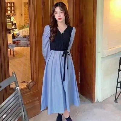 早秋針織新款韓版v領拼接泡泡袖長袖連衣裙系帶顯瘦氣質女裝