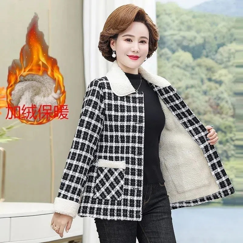 複合中年媽媽秋冬裝時尚洋氣外套女中老年女士外穿格子方領潮