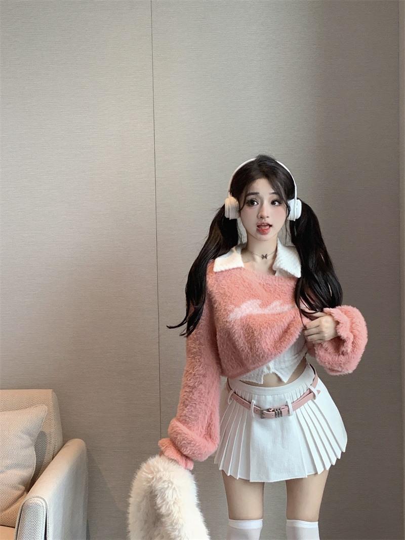 Real shot of iced berries, this year's popular beautiful tops, autumn pullover wool sweater, sweater suit for women