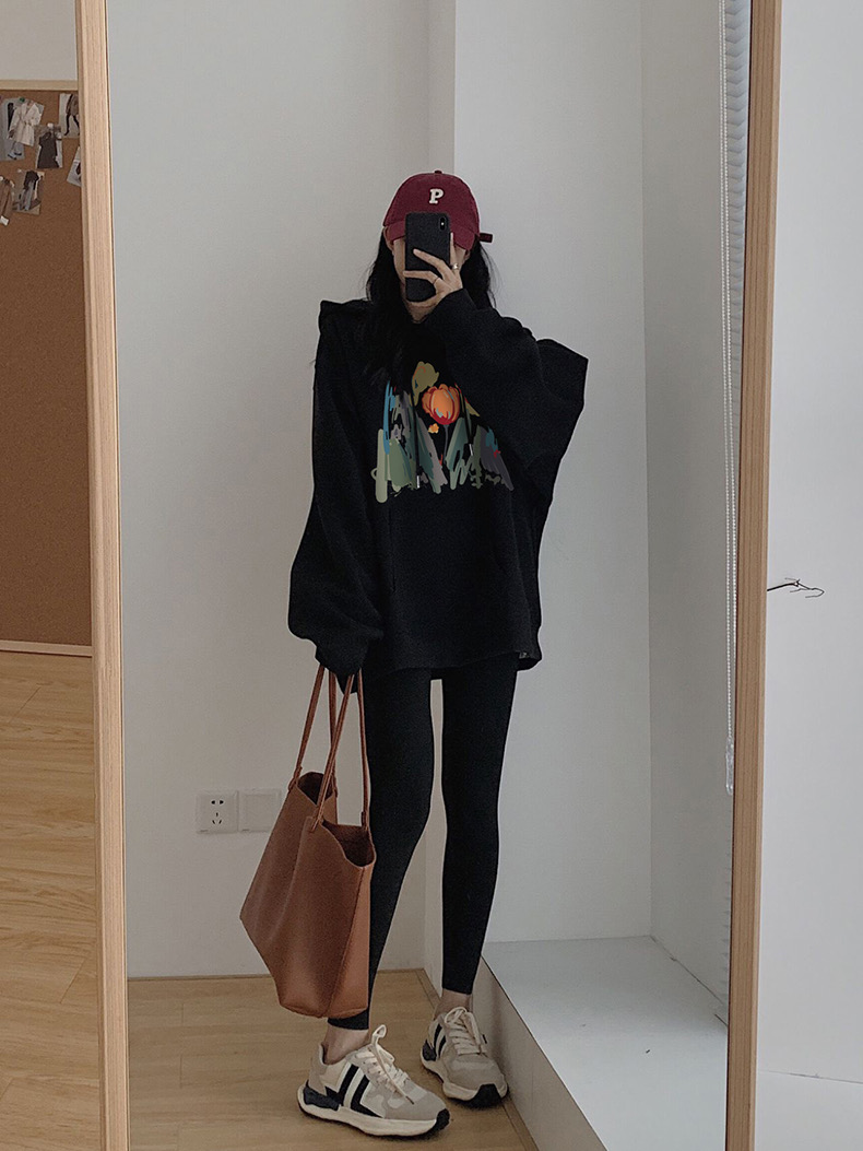 Velvet hooded American sweatshirt for women spring and autumn 2023 new black loose Hong Kong style chic tops