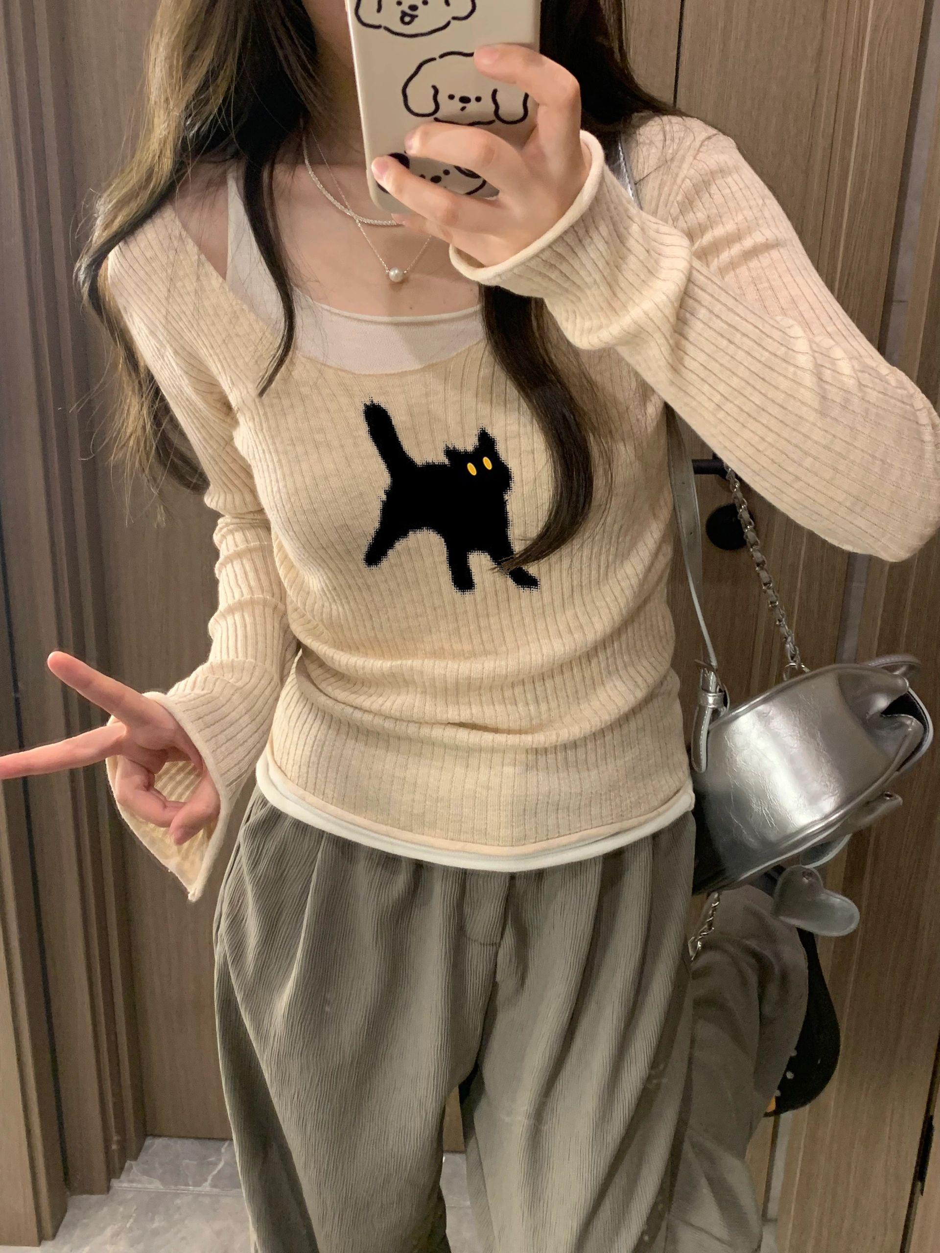 Pure Desire Hot Girl Two-piece Off-Shoulder Knitwear Women's Autumn Design Niche Inner Bottoming Slim-fitting Short Top