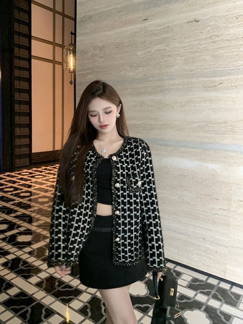 實拍 名媛小香風洋氣氣質軟糯毛衣外套女法式別致獨特顯瘦針織衫