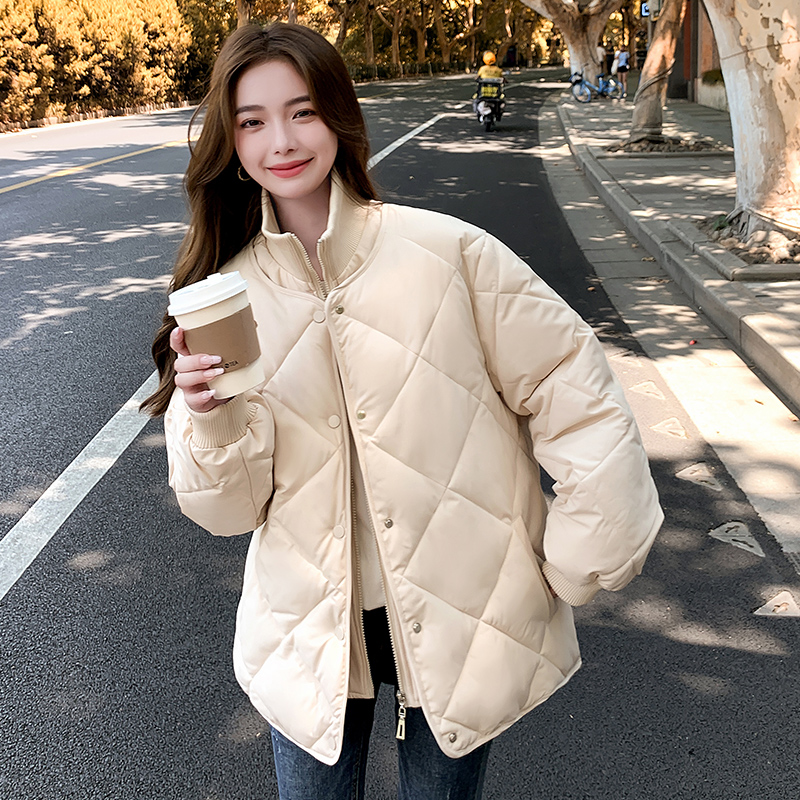 實拍新款菱形格羽絨服女寬鬆小眾設計感ins夾克小眾假兩件棉服潮