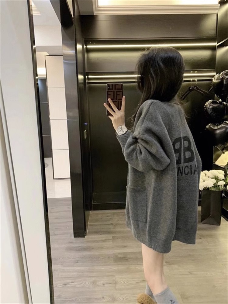 European station trendy brand letter loose knitted cardigan soft and waxy casual lazy style thick sweater jacket