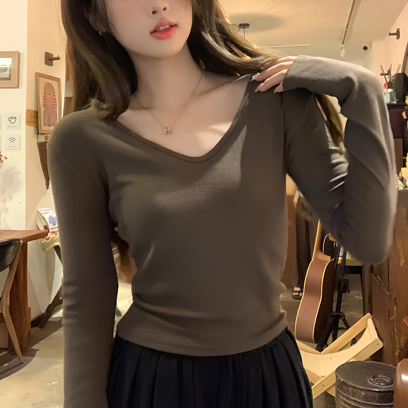 實拍美式辣妹v領長袖t恤女秋冬季羊絨衫純色修身短款鎖骨上衣
