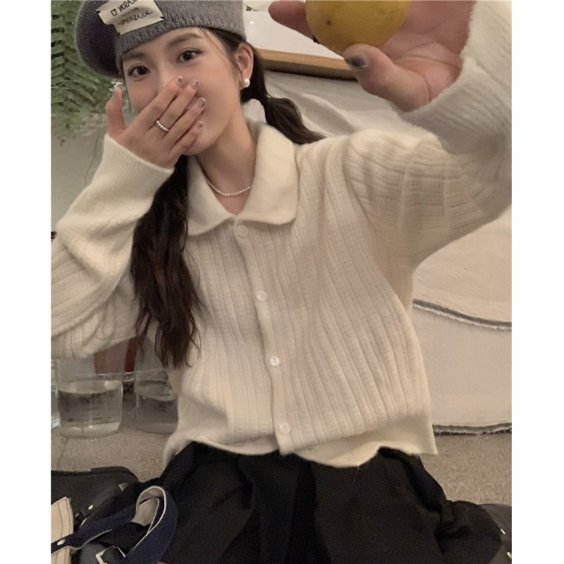 秋冬2023新款娃娃領設計感小眾長袖毛衣女白色針織上衣開衫