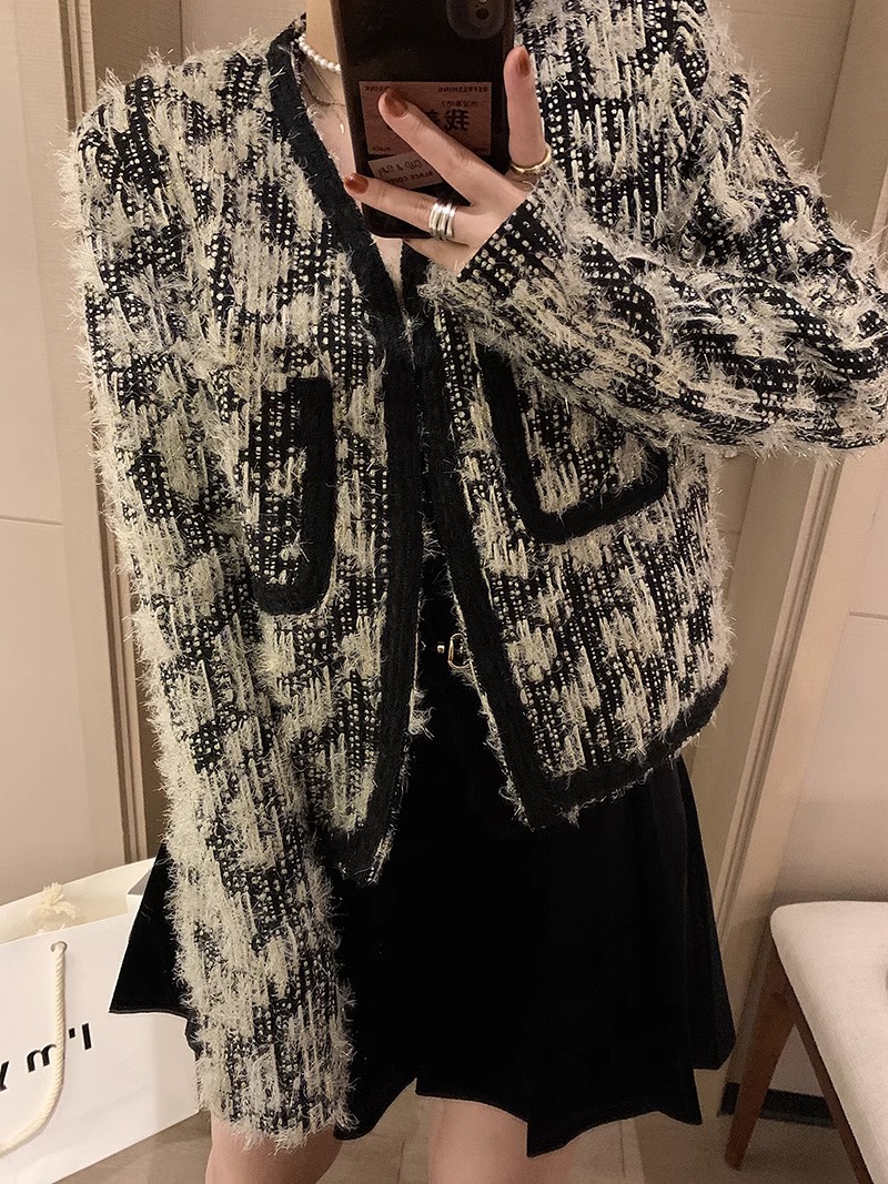 French unique and chic cotton coat, short jacket, quilted European station, high-end long-sleeved autumn and winter short style, light luxury and small fragrance