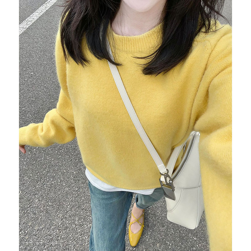 秋季韓系氣質極簡毛衣女軟糯寬鬆高級感時髦針織百搭上衣