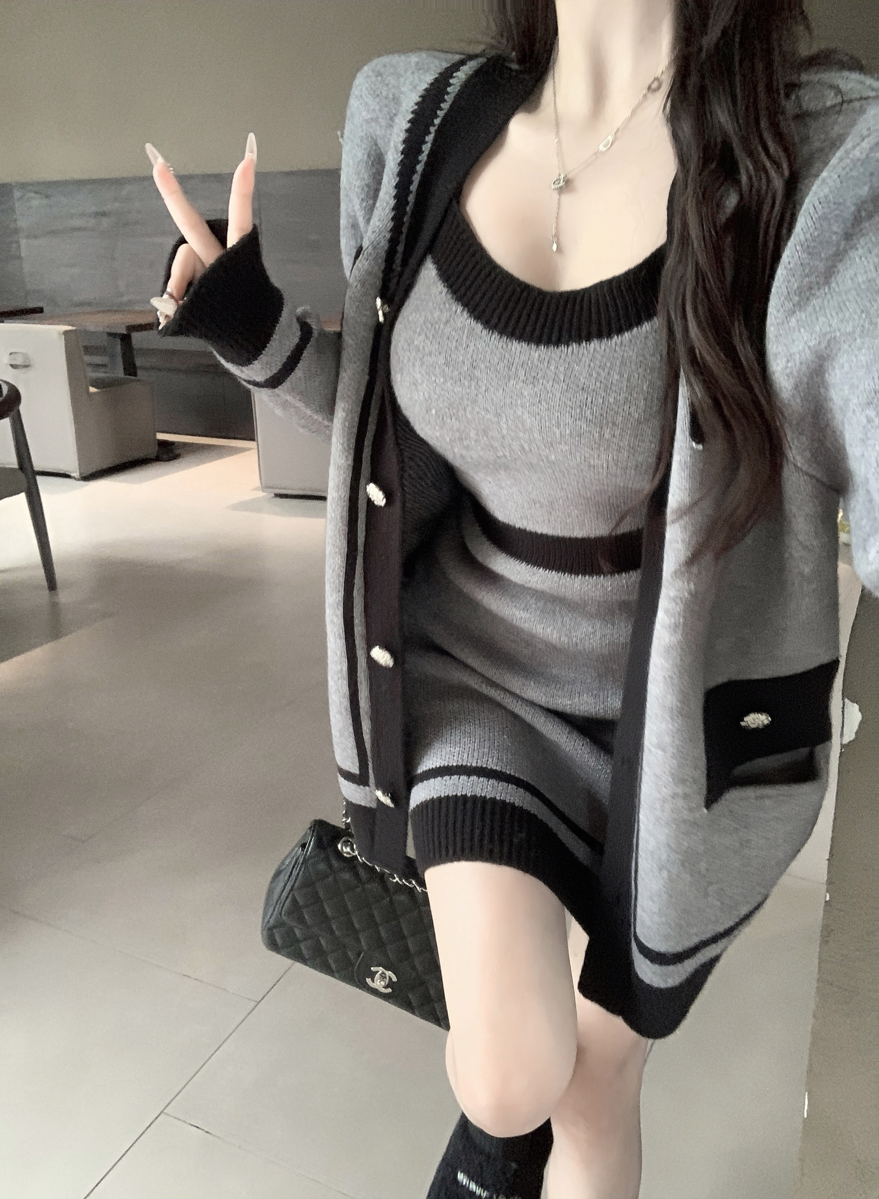 Real shot~High-end small fragrant style knitted suit autumn and winter casual fashion design small suit skirt