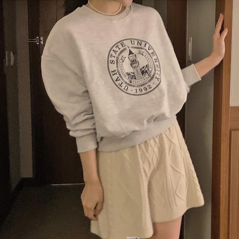 時尚慵懶圓領圖案印花套頭長袖衛衣小個子減齡秋款外穿灰色上衣女