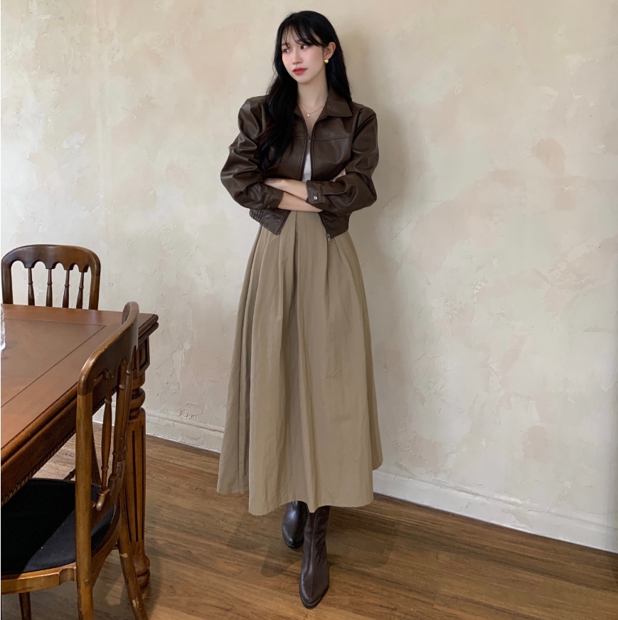 Real shot of plus size fat mm fashion suit for women 2023 American retro leather jacket + high waist skirt two-piece set