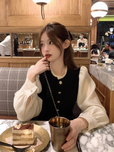 Original Quality English Trousers Fabric Chiffon Lining Zipper French Style Chanel Style Long Sleeve Black Dress for Women