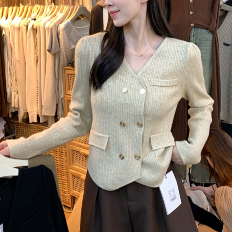 加厚韓系風格穿搭針織衫女長袖上衣秋冬裝新款設計感寬鬆毛衣女