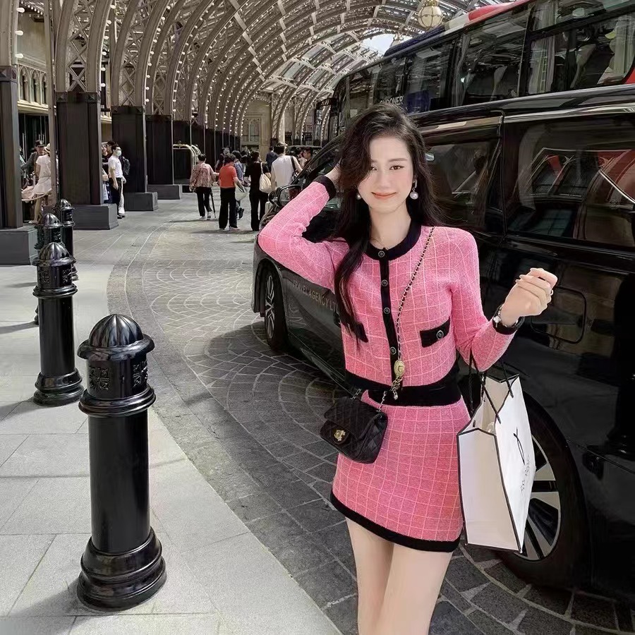 Fish and Rabbit’s Rabbit No. 9 20 o’clock new socialite plaid single-breasted top high-waisted skirt suit