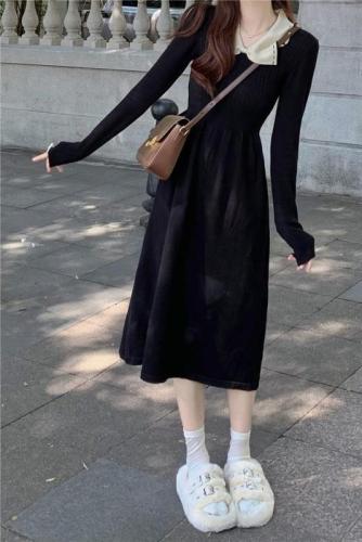 实拍 秋季~ 2023年韩版设计感毛织打底裙气质显瘦小黑裙