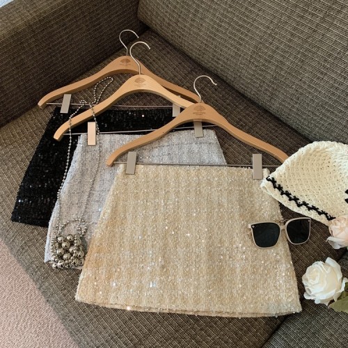 Photographed Fall/Winter Instagram blogger sequin tweed midi skirt