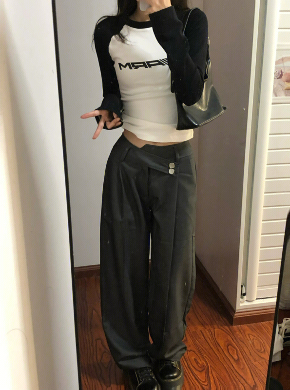 美式復古bm短款掐腰長袖t恤女2023早秋薄款辣妹修身打底正肩上衣