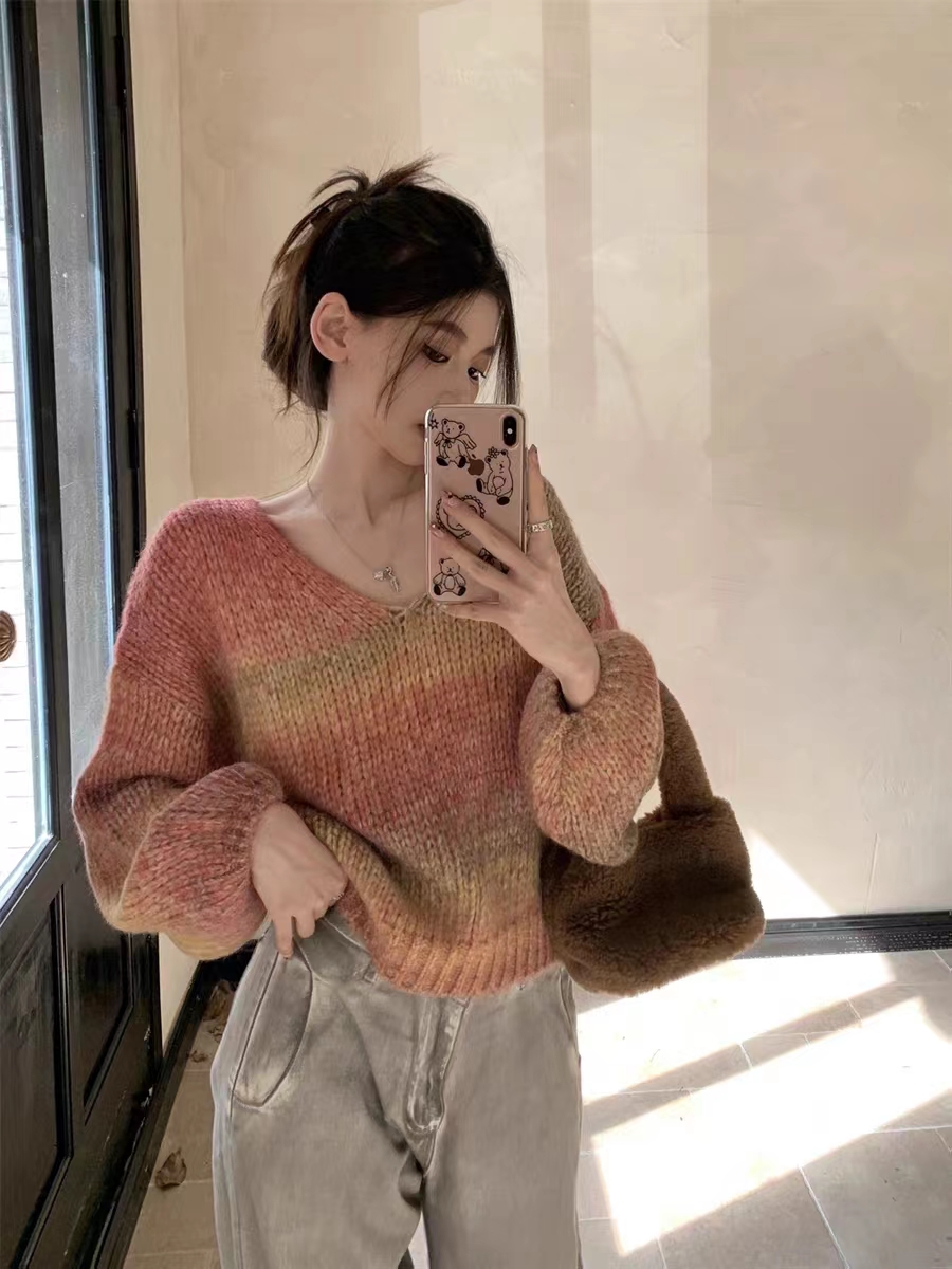 復古甜美套頭V領撞色漸變慵懶風寬鬆毛衣秋季顯瘦長袖針織衫上衣