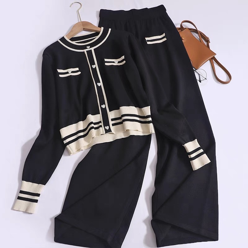 Fashion suit for women, small fragrant style, contrasting color, long-sleeved round neck sweater top, two-piece set, high-waisted straight wide-leg pants