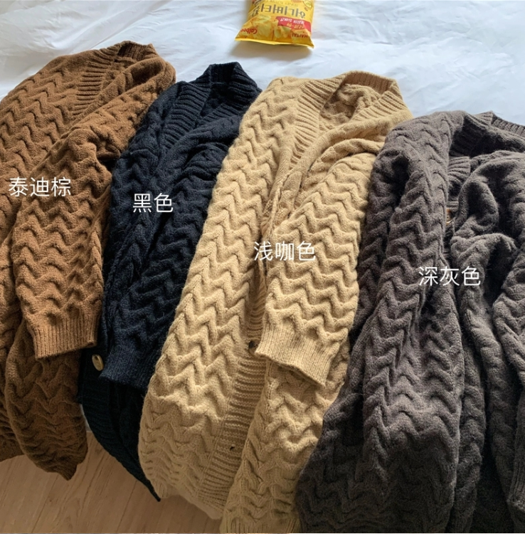 Autumn and winter plus size women's clothing for fat girls Korean style long-sleeved cardigan sweater mid-length coat L-4XL 200 pounds