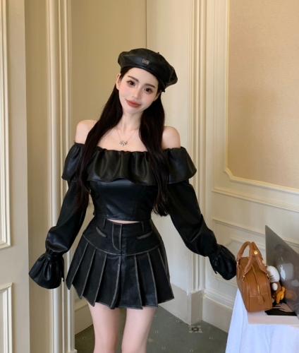 Real shot of autumn retro hot girl one-shoulder pu leather top ruffle collar trumpet sleeve top shirt leather jacket