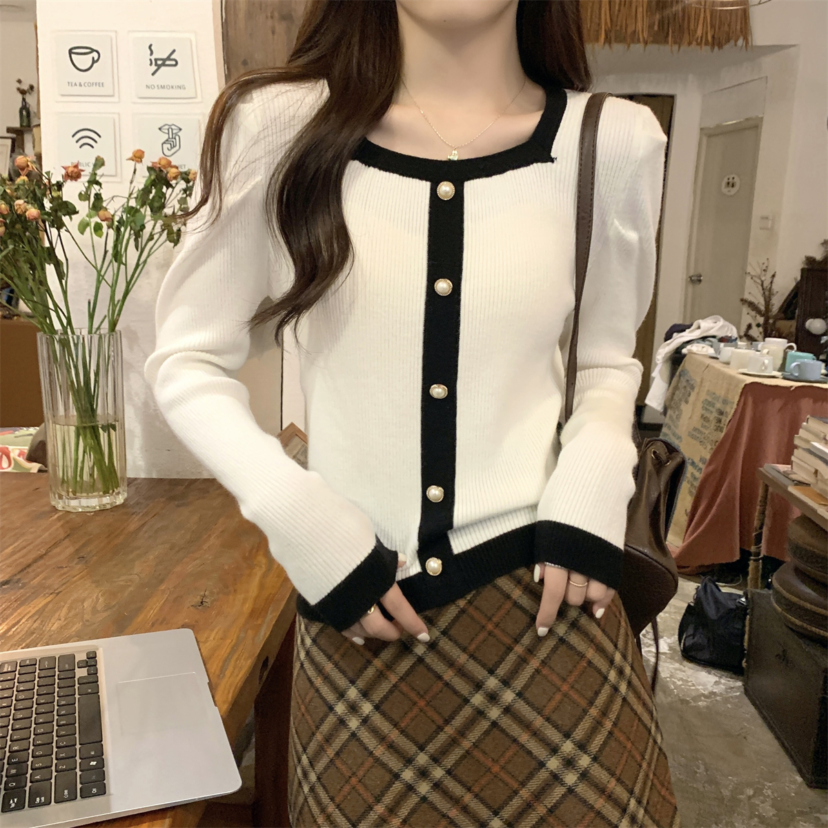 實拍 秋冬韓版修身撞色方領小香風泡泡袖內搭針織打底女毛衣