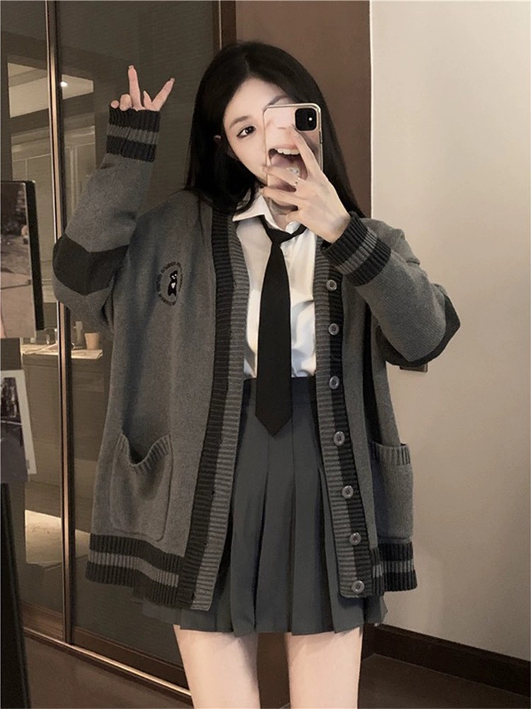 Gray knitted cardigan with bear embroidery on the chest for women, contrasting color loose college style sweater JK versatile jacket top