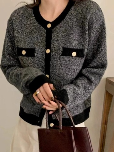 高级感羊绒针织开衫女欧洲站秋装新款欧货女装气质毛衣外套潮
