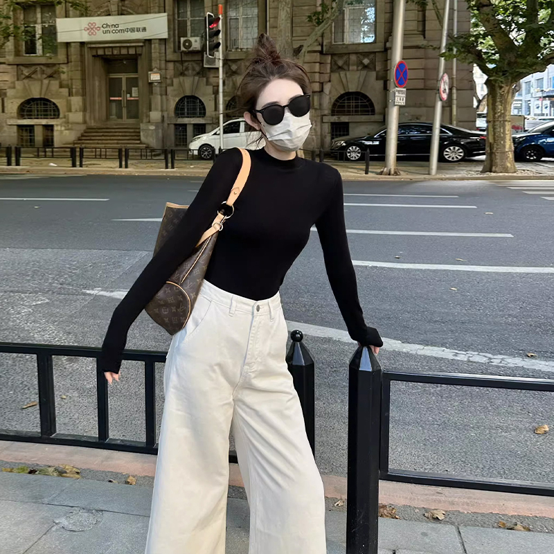 黑色半高領打底衫女2023新款秋冬冷淡系獨特别致修身內搭長袖T恤