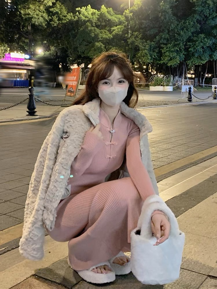 2023秋冬復古盤扣修身顯瘦打底針織連衣裙女內搭毛衣包臀裙魚尾裙