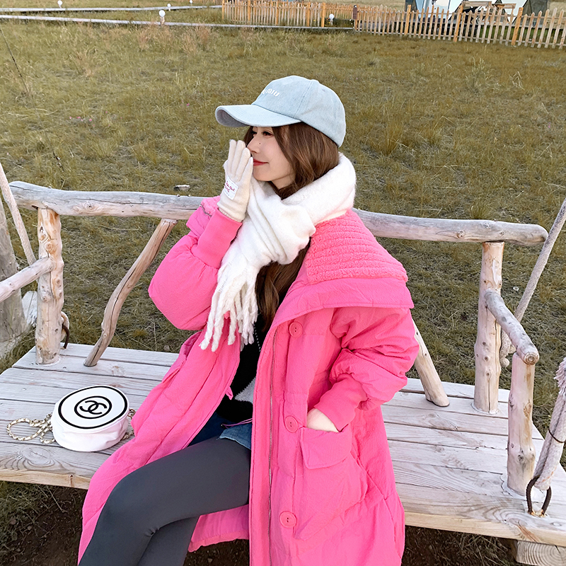 Actual shot of lambswool large lapel 2023 winter new style mid-length women's down jacket bread coat loose jacket