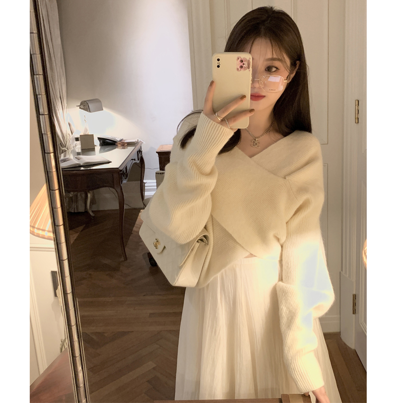 AHY氛圍感v領上衣女秋季新款韓版寬鬆百搭毛衣顯瘦溫柔針織衫