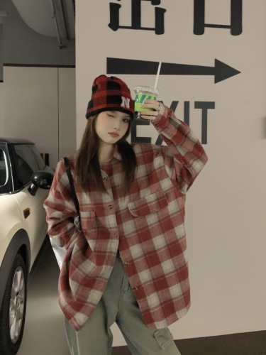 Real shot of red mid-length shirt for women, autumn design, niche plaid top, jacket, loose long sleeves