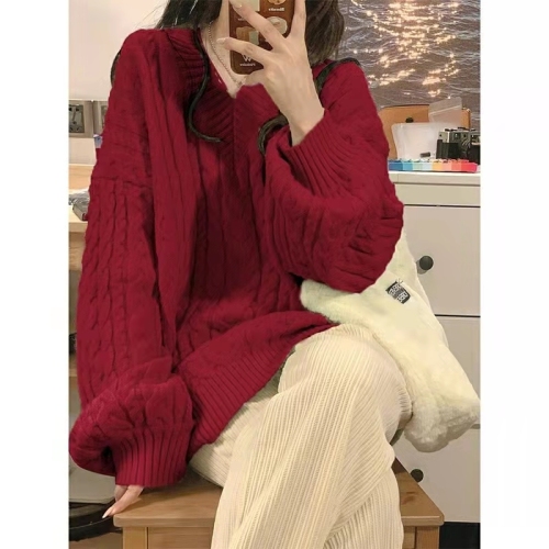 Lazy style twist V-neck pullover sweater for women  autumn and winter new loose soft waxy sweater long-sleeved top thick
