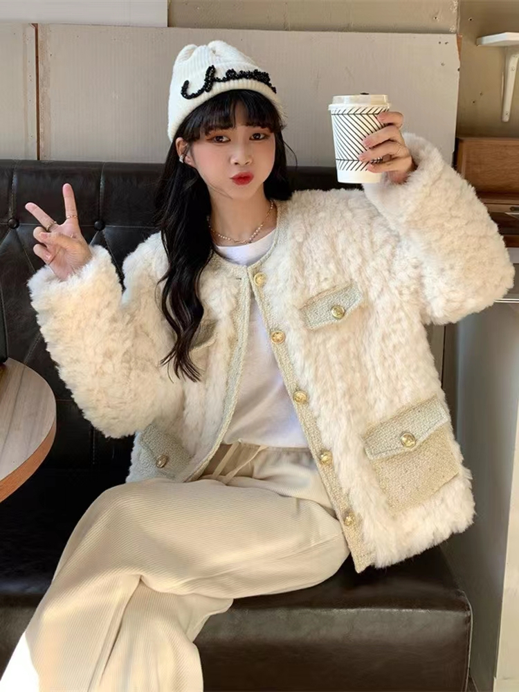 2023 New Autumn and Winter Xiaoxiangfeng Apricot Lamb Plush Jacket for Women