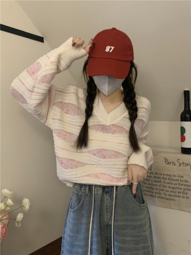 Actual shot of small fresh three-dimensional striped sweater for women Japanese college style soft and waxy long-sleeved top