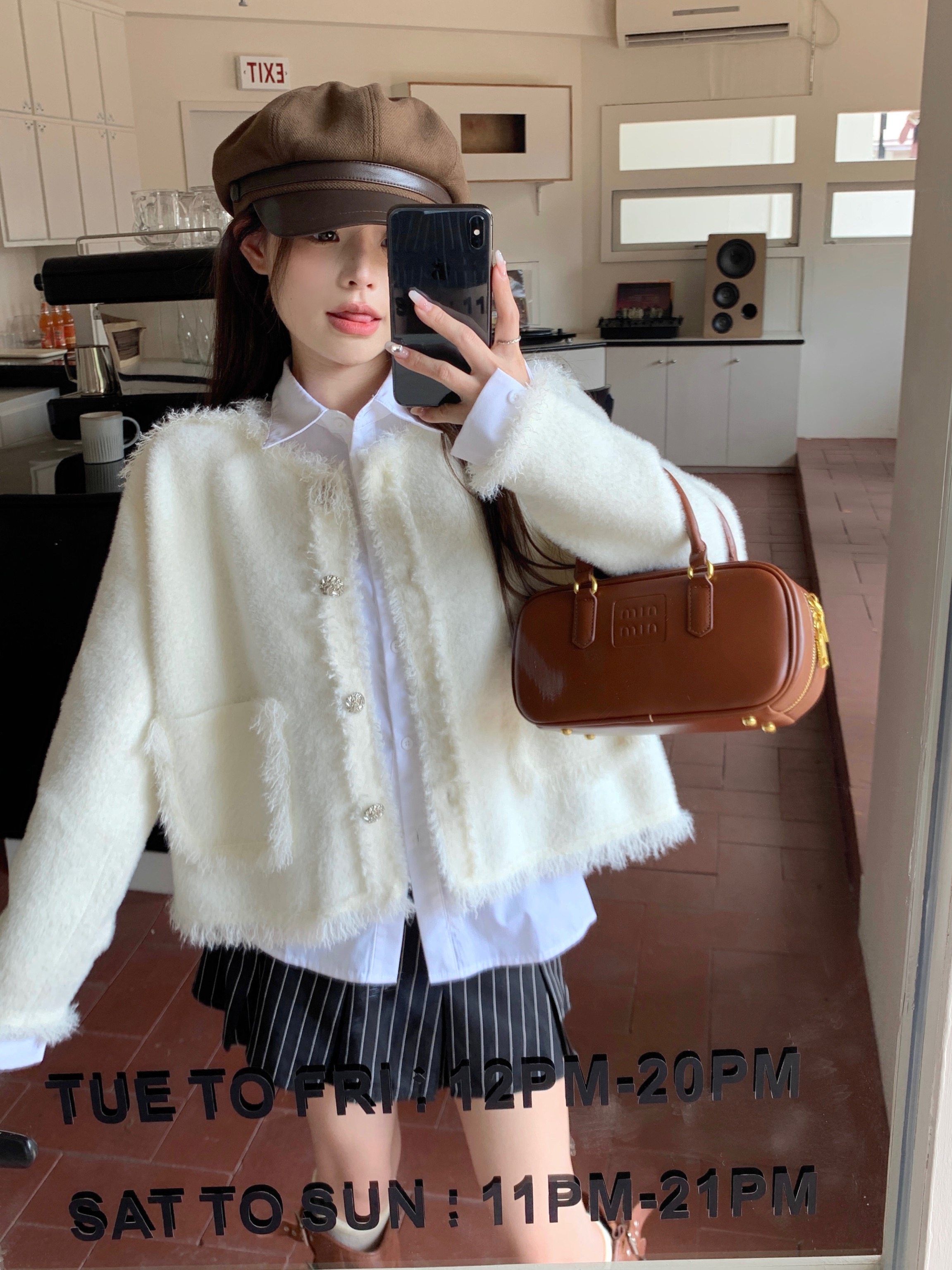 實拍 秋冬新款小香風獨特别致仿水貂長袖針織毛衣外套