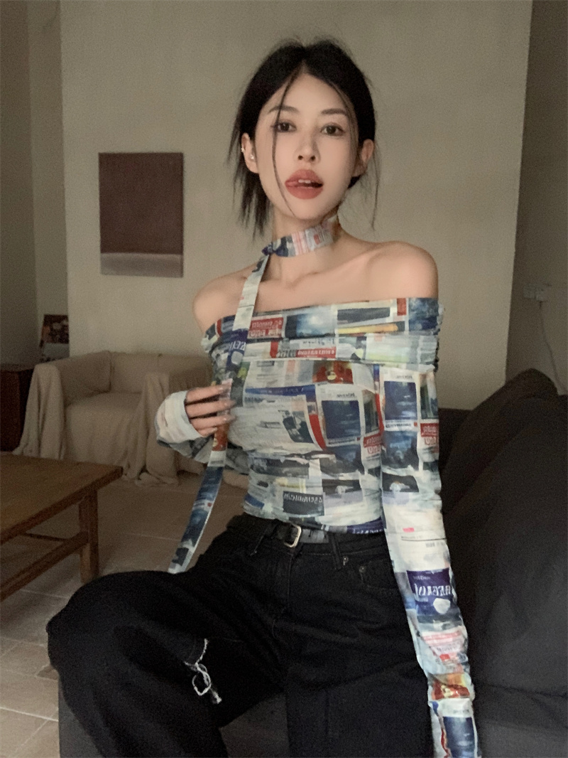 實拍 復古畫報印花氣質修身圍脖設計感百搭一字肩修身上衣女