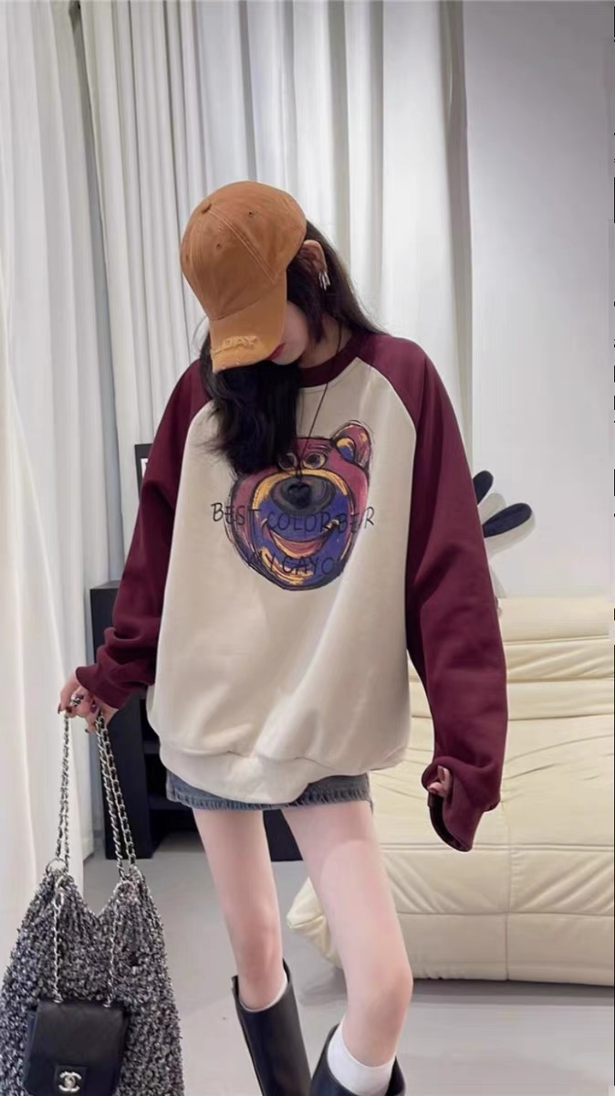 2023秋冬加絨新款韓版卡通草莓熊拼色衛衣寬鬆顯瘦上衣女