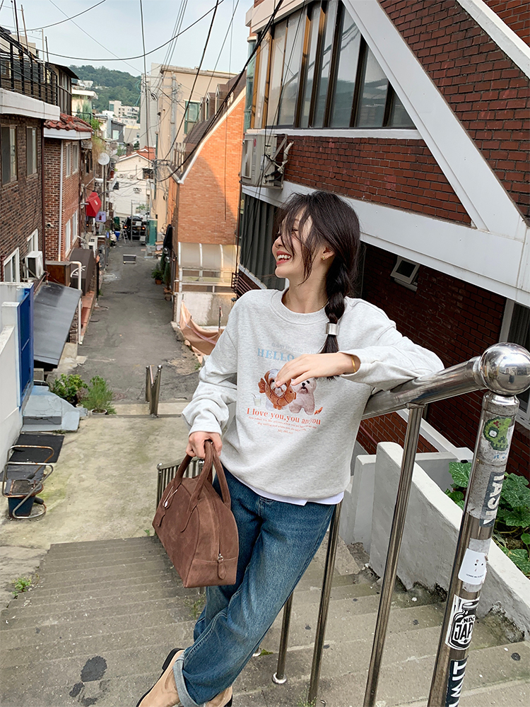 毛華棉複合牛奶絲320克/銀狐絨400克圓領衛衣女