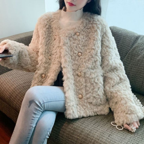 Lamb wool coat for women  winter small fragrant style loose thickened plush white fur top cotton coat