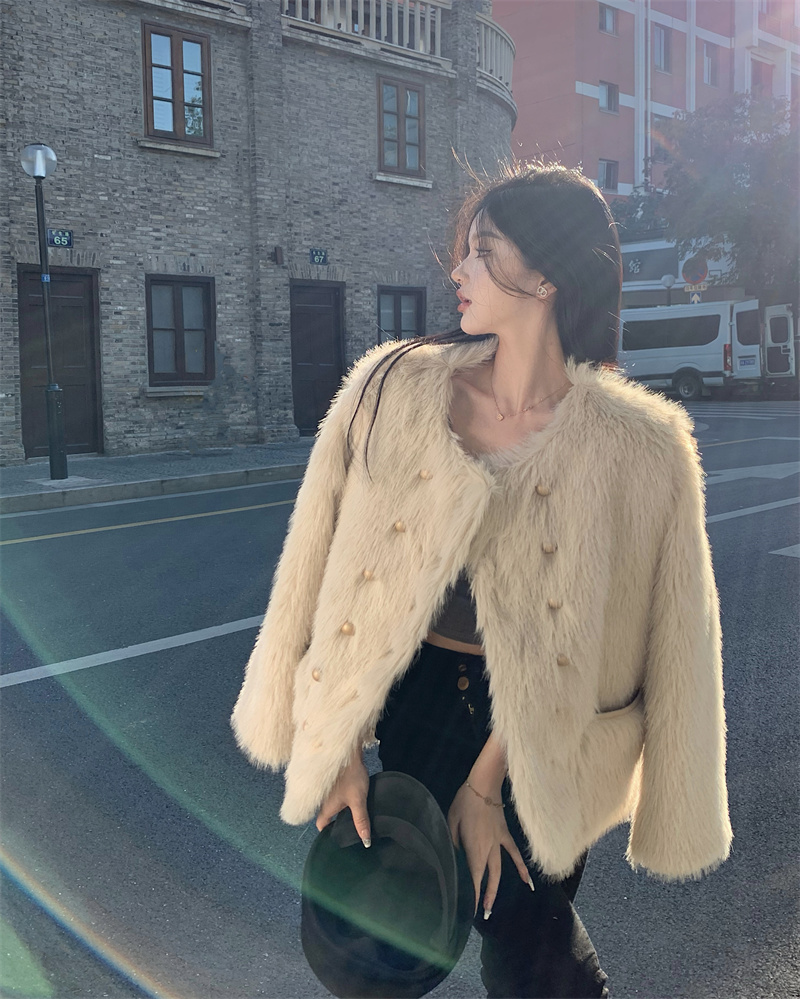 Actual shot of new French style loose small fragrance style high-end fur imitation fur jacket for women
