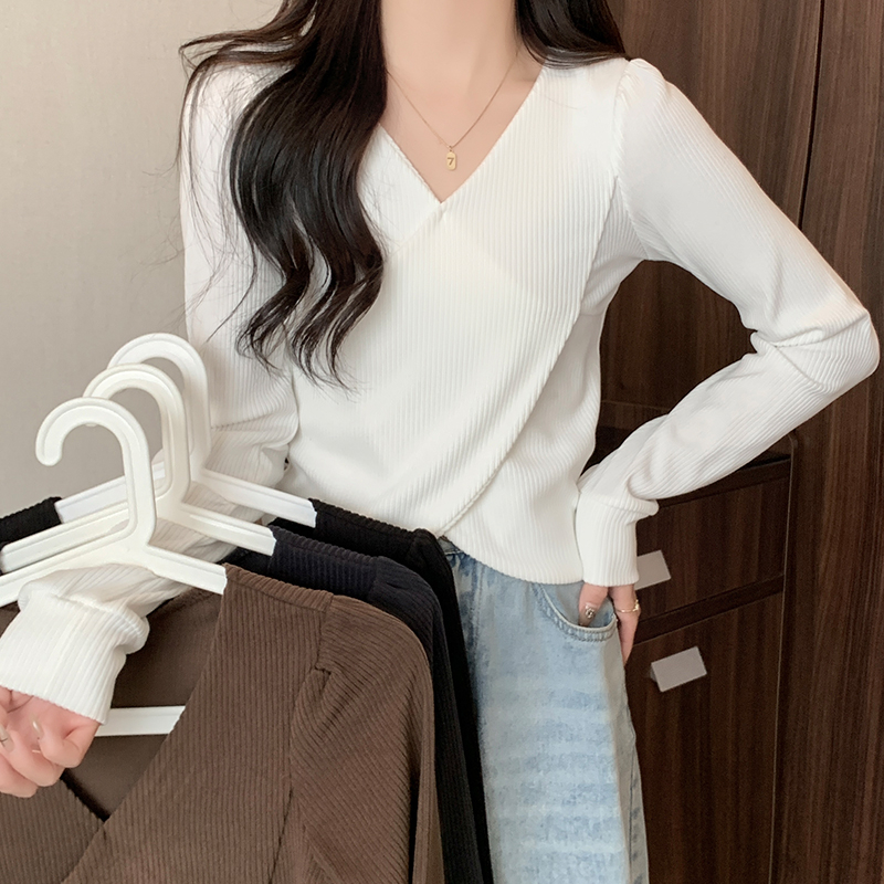 實拍秋冬v領不規則正肩交叉打底衫春秋款上衣女短款長袖t恤