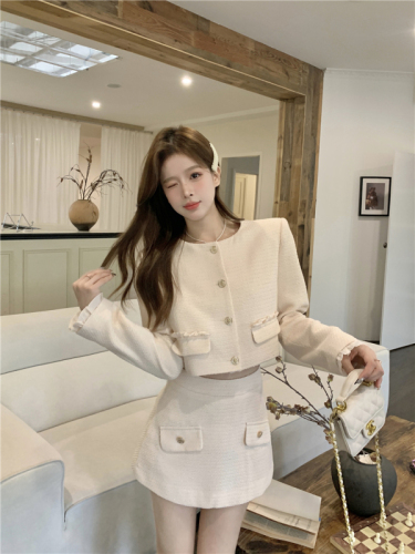 Actual shot of small fragrant braided temperament sweet solid color short skirt jacket