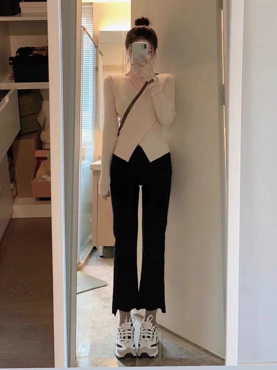非實拍 奶系穿搭黑色修身針織衫上衣女裝內搭打底衫網紅毛衣