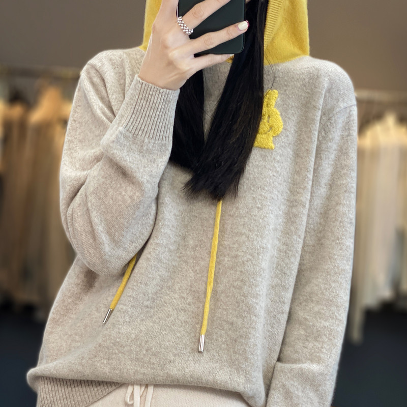 歐貨輕奢春秋新款本命年紅色小兔羊毛帽衫女長袖拼色針織連帽毛衣