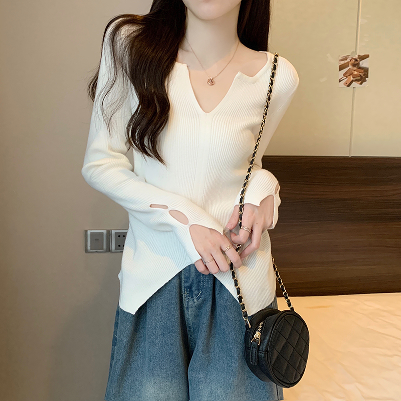 包芯紗長袖上衣針織衫設計感潮開叉打底衫女秋冬V領保暖毛衣
