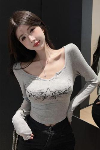 Real shot~Fashionable retro printed square neck long-sleeved T-shirt with sexy design and navel-baring short top for hot girls