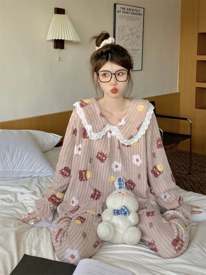 實拍可愛熊熊家居服秋冬加絨保暖娃娃領荷葉邊珊瑚絨睡衣套裝