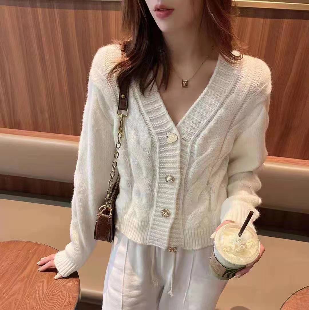 Korean style twist long-sleeved sweater cardigan V-neck top women's fashion new casual style